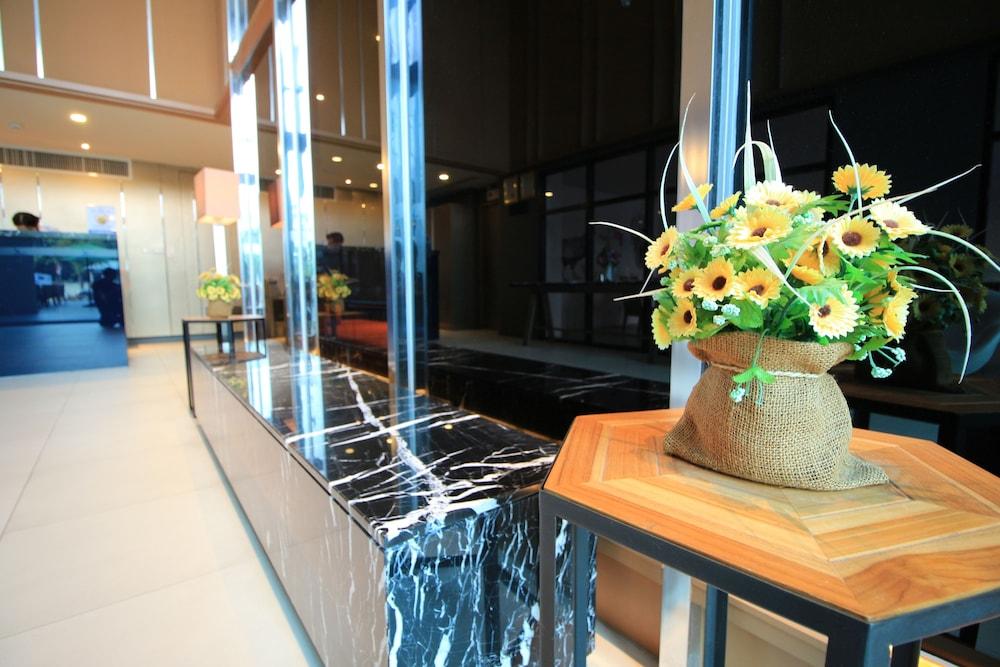 Xen Hotel Nakhon Pathom - Sha Plus Bagian luar foto