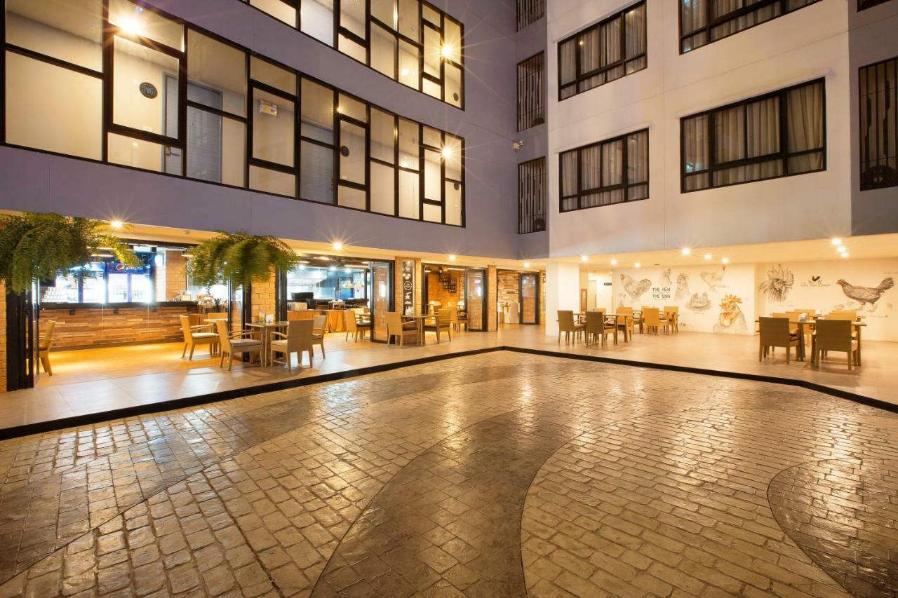 Xen Hotel Nakhon Pathom - Sha Plus Bagian luar foto