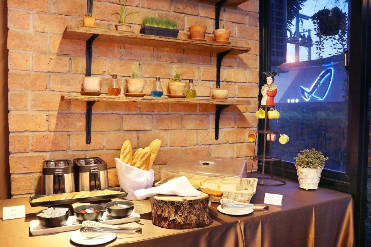 Xen Hotel Nakhon Pathom - Sha Plus Bagian luar foto